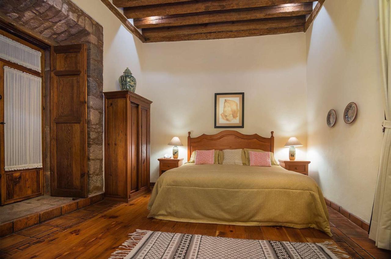 Hotel Casa Del Naranjo Pátzcuaro Buitenkant foto