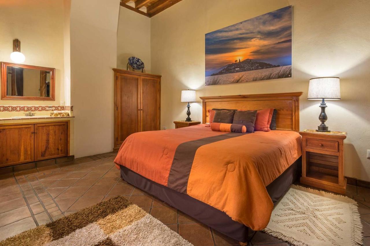 Hotel Casa Del Naranjo Pátzcuaro Buitenkant foto