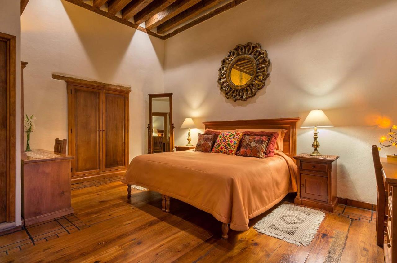 Hotel Casa Del Naranjo Pátzcuaro Buitenkant foto